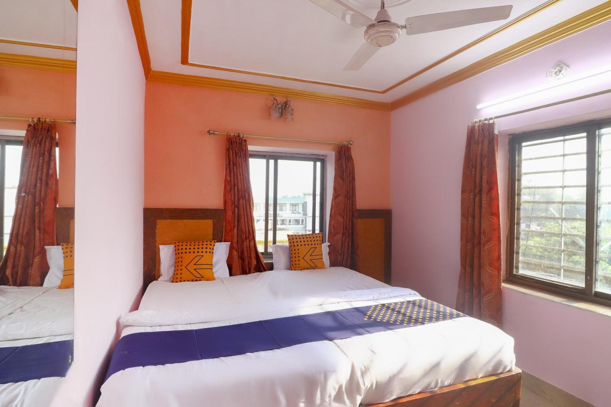 SPOT ON 75963 Hotel Prince Bodh Gaya Exterior foto