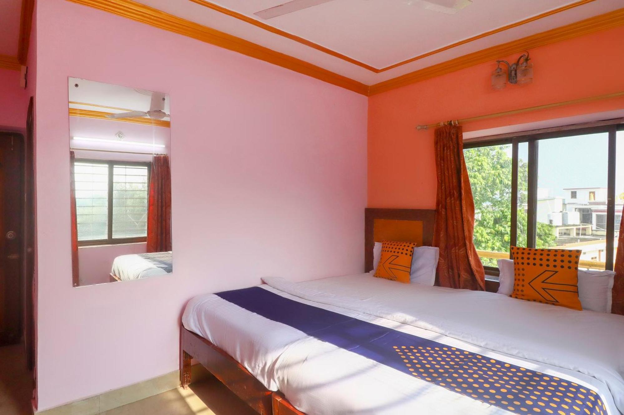 SPOT ON 75963 Hotel Prince Bodh Gaya Exterior foto