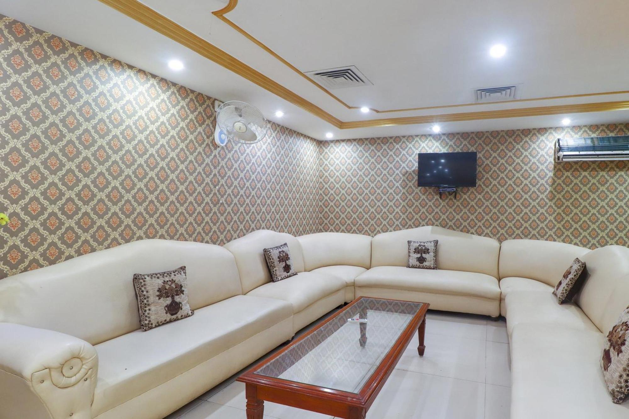 SPOT ON 75963 Hotel Prince Bodh Gaya Exterior foto