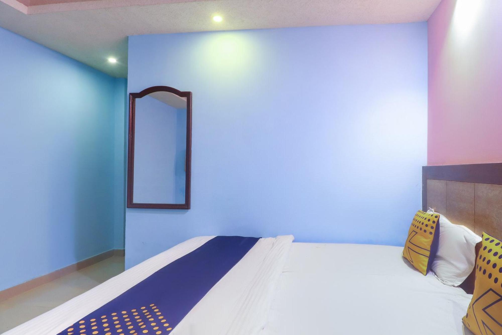 SPOT ON 75963 Hotel Prince Bodh Gaya Exterior foto